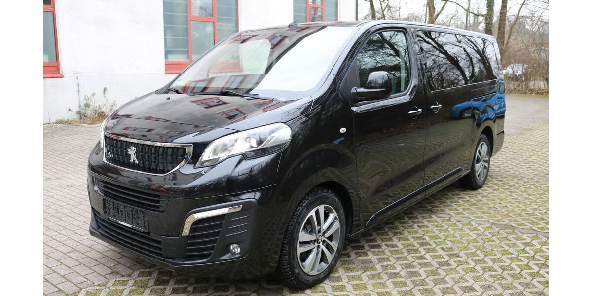 Peugeot Traveller 81.600 km 27.900 &euro; München 80807