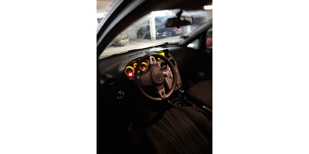 Opel Corsa D 135.000 km 2.999 &euro; MÜNCHEN 80313