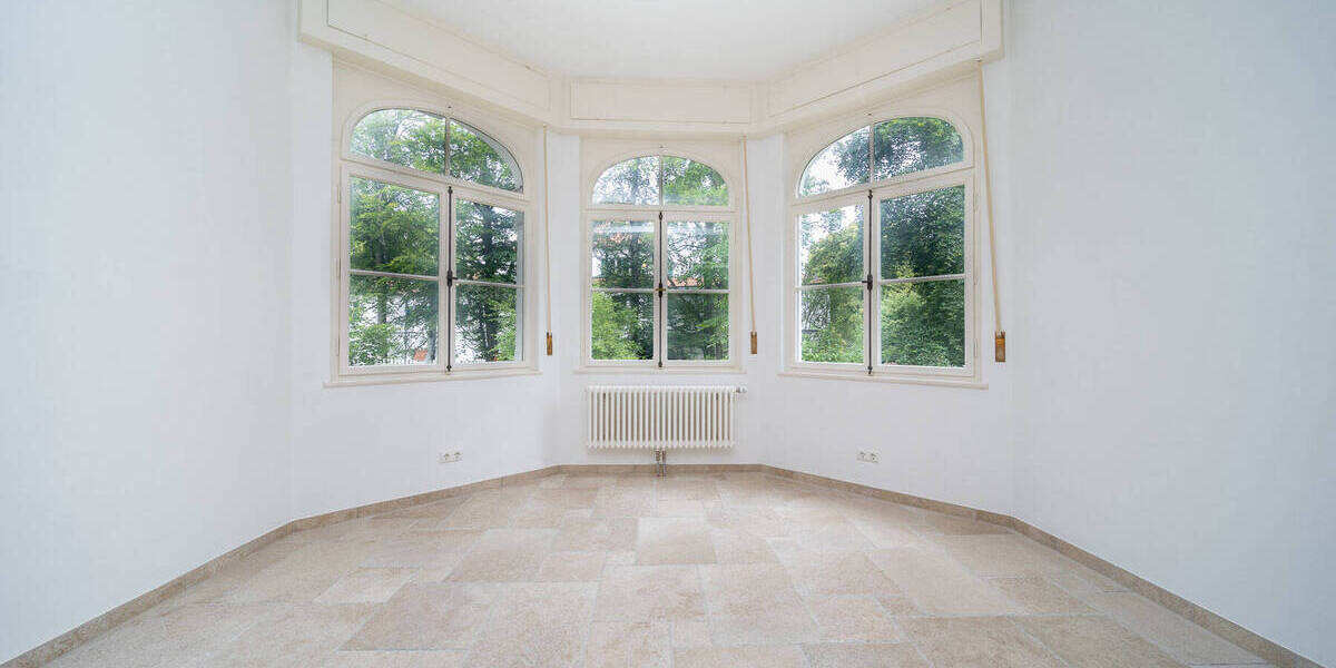 Versteigerungsimmobilie Starnberg Söcking - 1 Zimmer, 282 m&sup2;, 9.500.000&euro; | Angebot:25666299