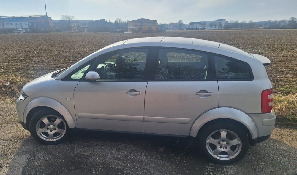 Audi A2 154.148 km 3.280 &euro; Fürstenfeldbruck 82256