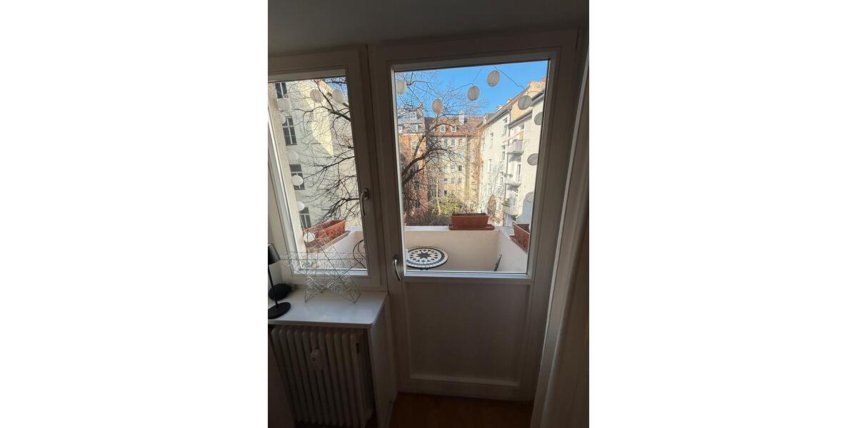 Etagenwohnung München Maxvorstadt - 2.5 Zimmer, 70 m&sup2;, 2.100&euro; | Angebot:25641007