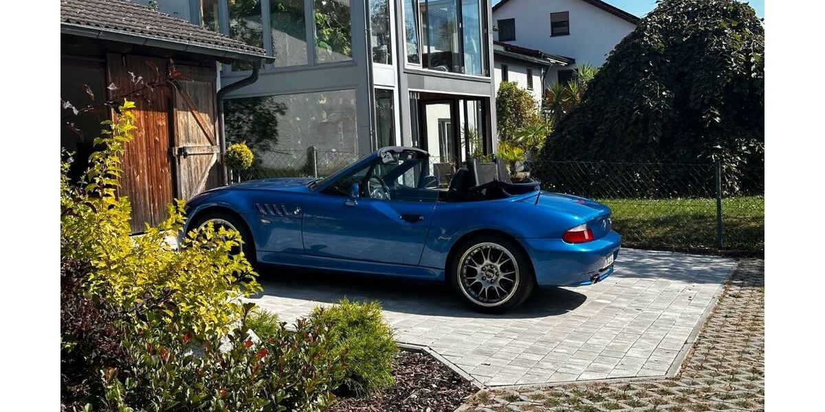BMW Z3 229.000 km 7.450 &euro; München 81829