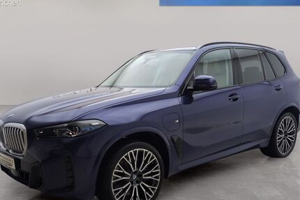 BMW X5 8.141 km 104.912 &euro; München 80939
