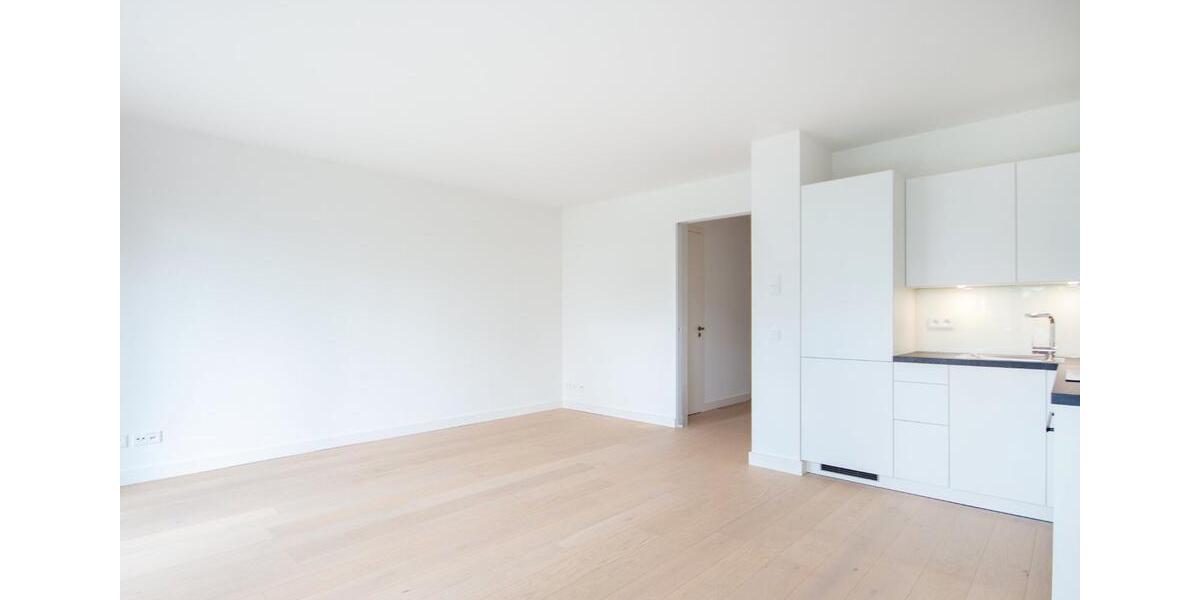 Terrassenwohnung München Bogenhausen - 2 Zimmer, 75 m&sup2;, 2.120&euro; | Angebot:26351860