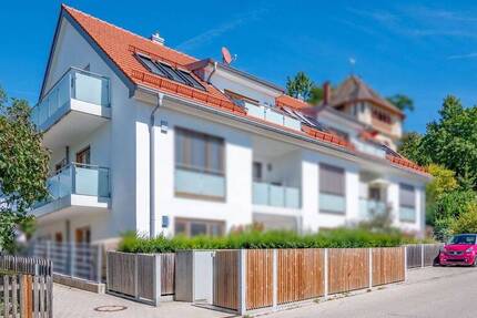 EIN ZUHAUSE ÜBER DEM SEE: DACHGESCHOSSWOHNUNG MIT SEEBLICK 2 zimmer
