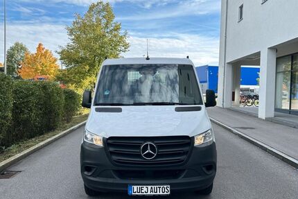 Mercedes-Benz Sprinter 165.235 km 24.900 € MÜNCHEN 81243