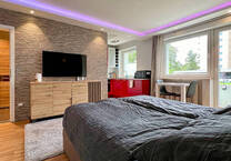 FIRSTPLACE - Top 1-Zi.-Apartment, frei, saniert, ruhig, Balkon - Trudering