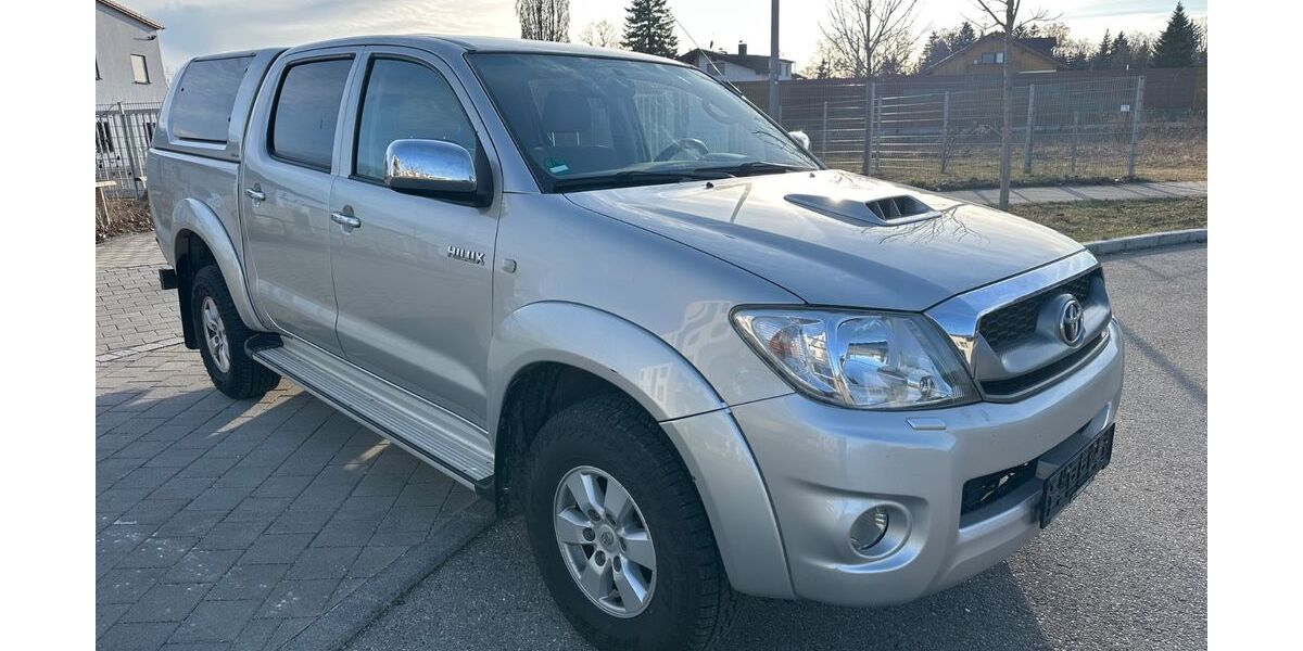 Toyota Hilux 162.000 km 19.999 &euro; Höhenkirchen-Siegertsbrunn 85635
