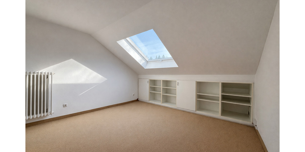 Doppelhaushälfte Grünwald - 6 Zimmer, 200 m&sup2;, 1.990.000&euro; | Angebot:25743006