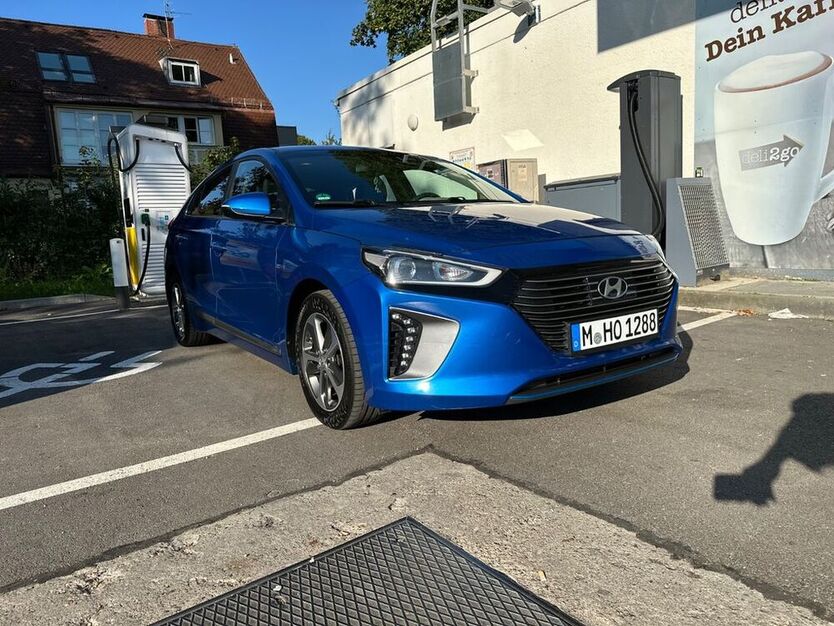 IONIQ