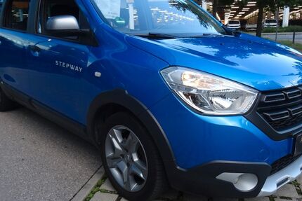 Dacia Lodgy 158.000 km 9.500 &euro; München 81249