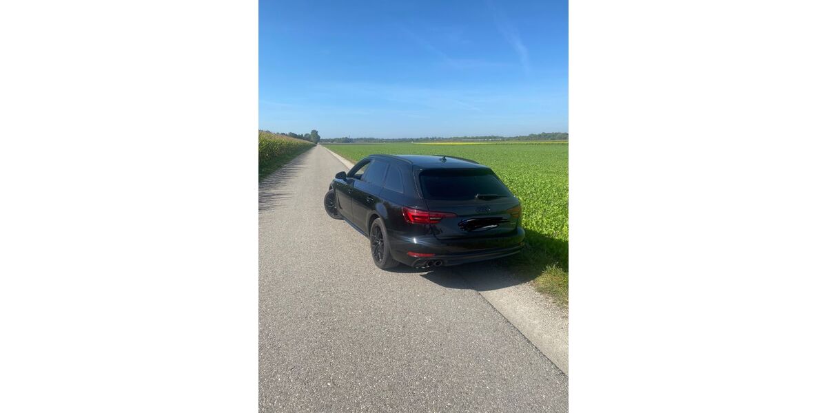 Audi A4 136.000 km 18.200 &euro; Ismaning 85737