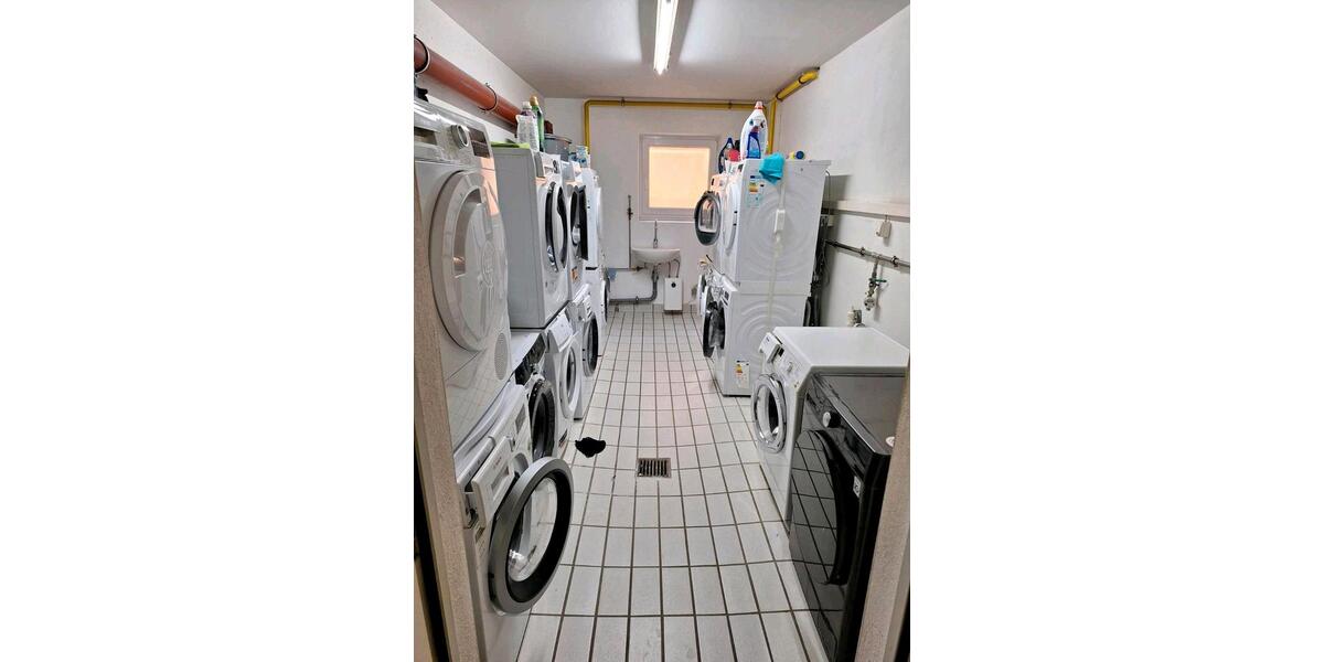 Dachgeschoßwohnung Germering - 2 Zimmer, 64 m&sup2;, 394.000&euro; | Angebot:26120584