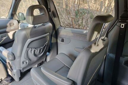 Chrysler Grand Voyager 157.010 km 8.900 &euro; München 81249