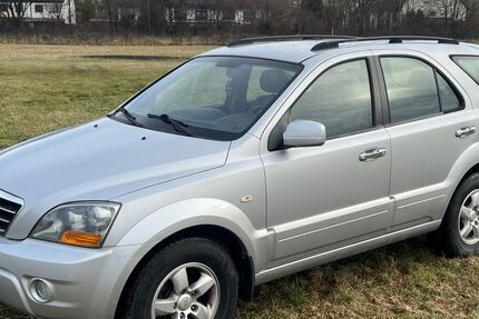 Kia Sorento 208.077 km 4.490 € München 81369