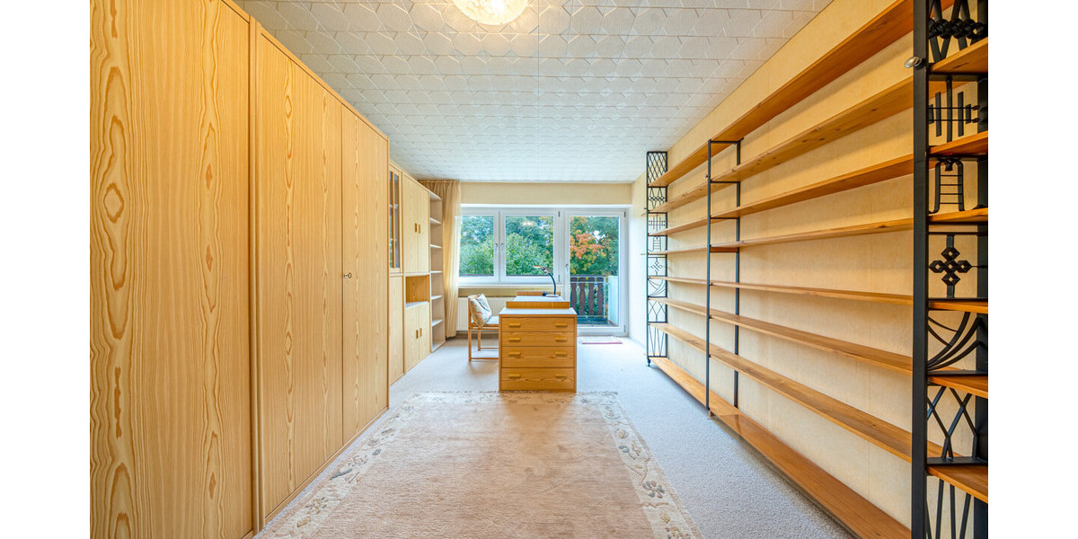 • REIHENHAUS MIT GESTALTUNGSPOTENZIAL • 5 zimmer