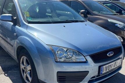 Ford Focus 197.000 km 1.990 &euro; München 81825