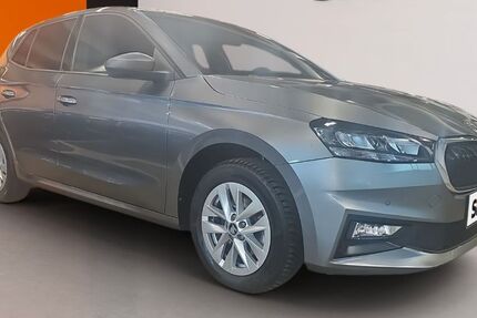 Skoda Fabia 40.298 km 19.389 &euro; Garching 85748