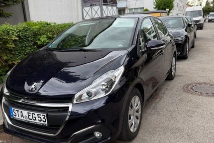 Peugeot 208 57.000 km 7.150 &euro; Germering 82110