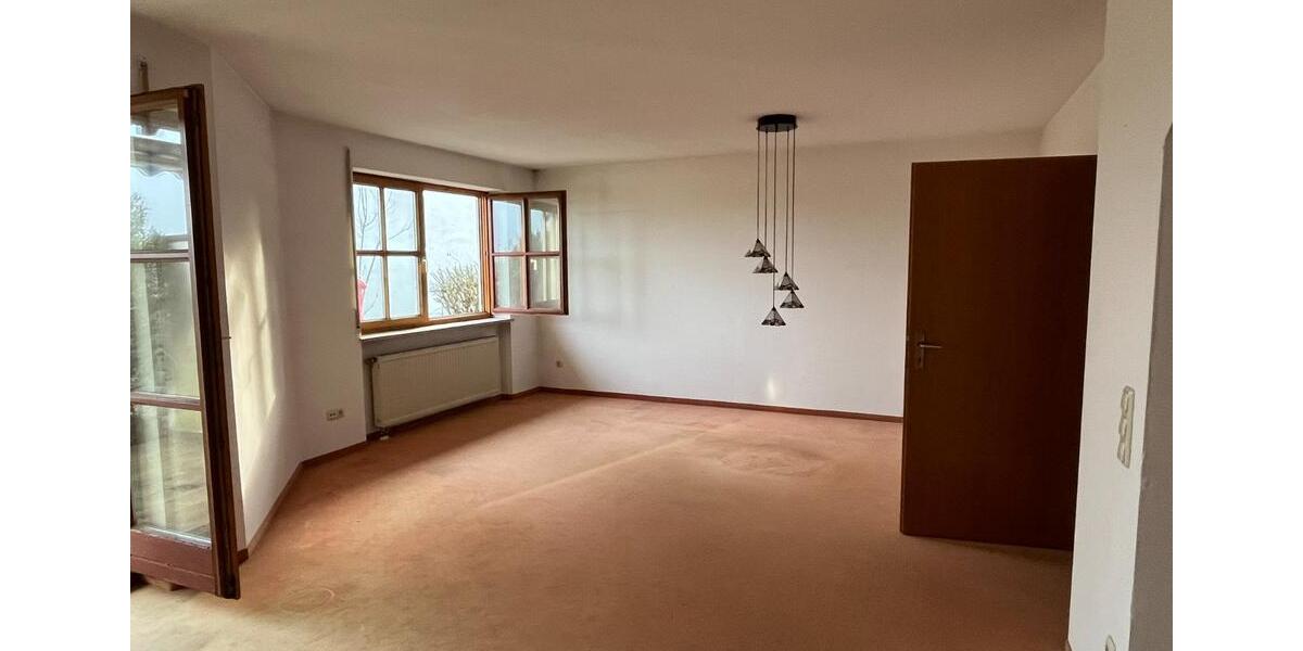 Doppelhaushälfte Röhrmoos - 5 Zimmer, 150 m&sup2;, 2.100&euro; | Angebot:25936917