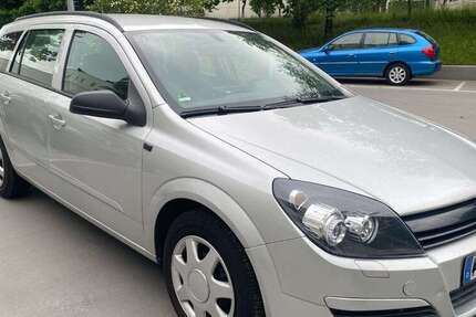 Opel Astra 170.000 km 1.300 € München 80809