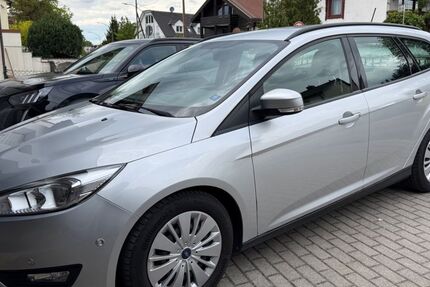Ford Focus 103.000 km 7.490 &euro; München 81825