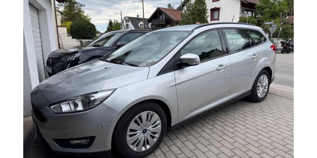 Ford Focus 103.000 km 7.490 &euro; München 81825