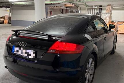 Audi TT 187.000 km 7.850 &euro; München 81739