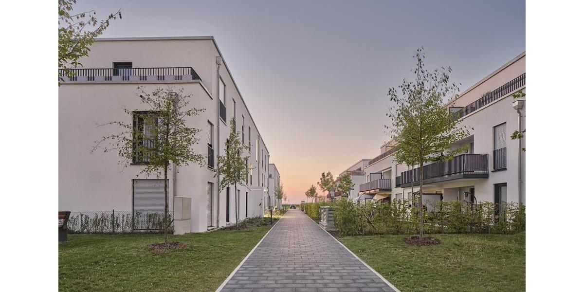 Wohnen über den Dächern: Sonnige 4-Zimmer-Wohnung mit großer Dachterrasse 4 zimmer