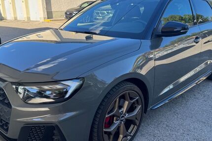 Audi A1 83.400 km 22.900 € München 80939