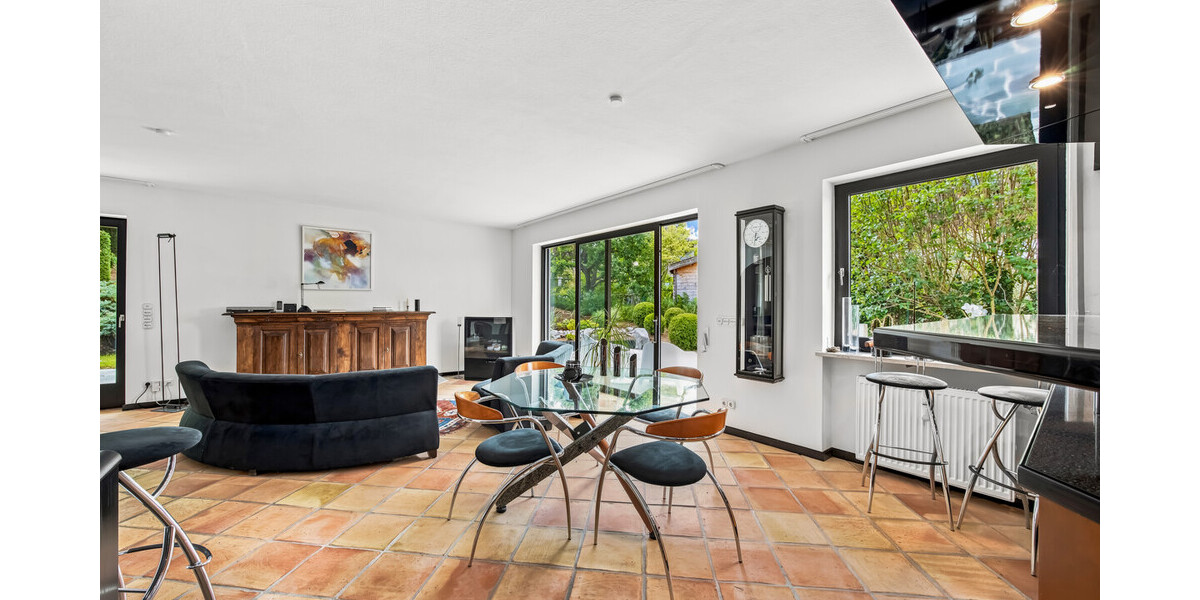 ***Ein Haus für Generationen – großzügiges Anwesen auf ca. 851 m²*** - Mehrfamilienhaus, Wohnhaus Otterfing | Angebot:27016904