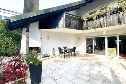 Haus Grünwald - 6 Zimmer, 180 m&sup2;, 1.970.000&euro; | Angebot:25775680