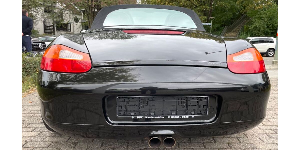 Porsche Boxster 82.000 km 13.599 &euro; Muenchen 81825