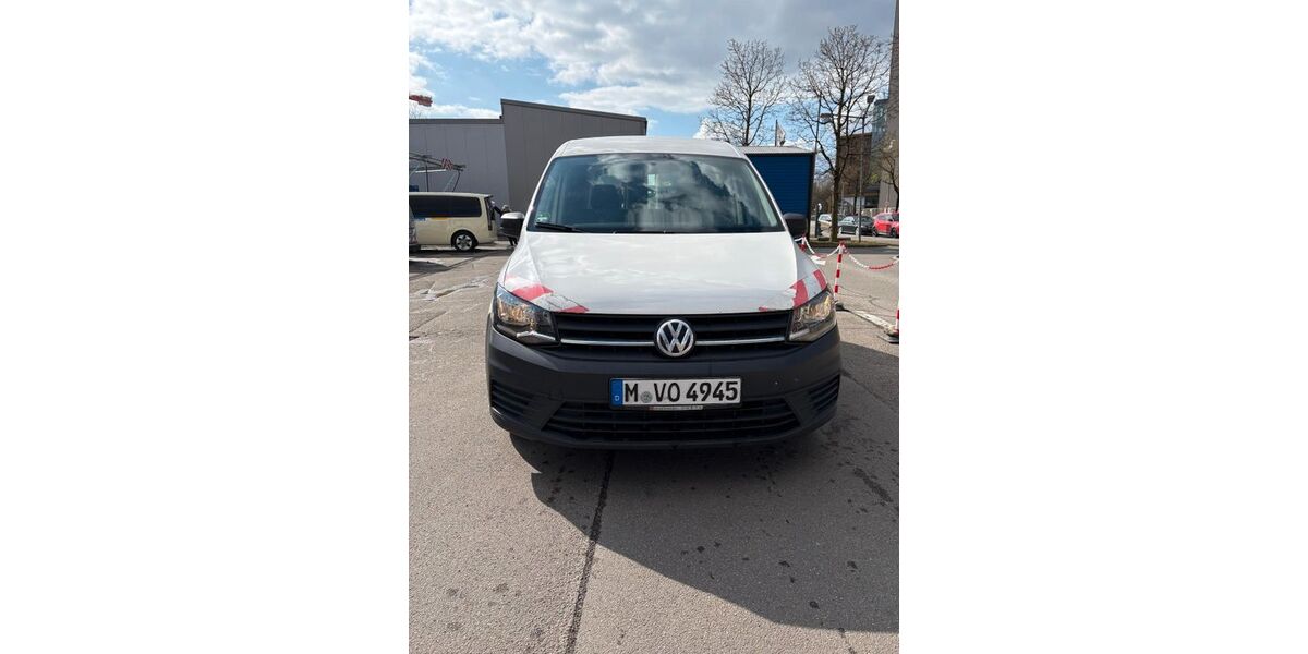 VW Caddy 239.332 km 10.599 &euro; Planegg 82152