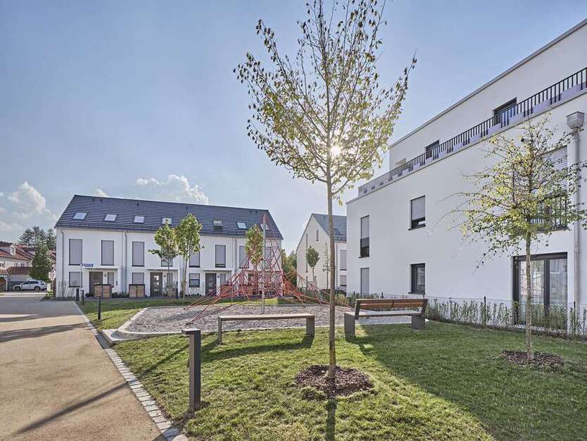 Haus zum Mieten in Vaterstetten 2.545 € 126.09 m²