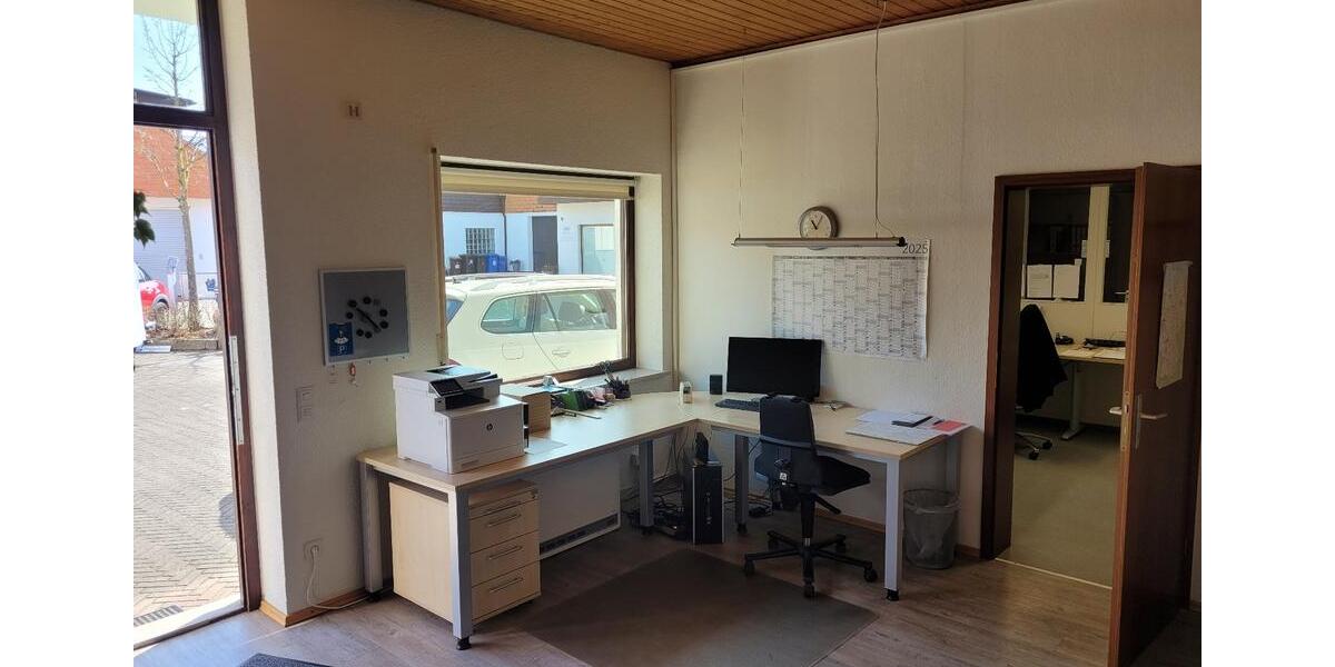 Gewerbeobjekt Karlsfeld - 1.999&euro; | Angebot:25600946