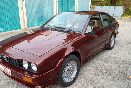 Alfa Romeo GTV 78.000 km 13.999 &euro; Haar 85540