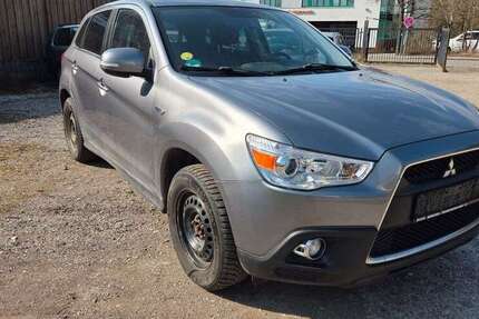 Mitsubishi ASX 214.000 km 3.399 &euro; Hohenbrunn 85662