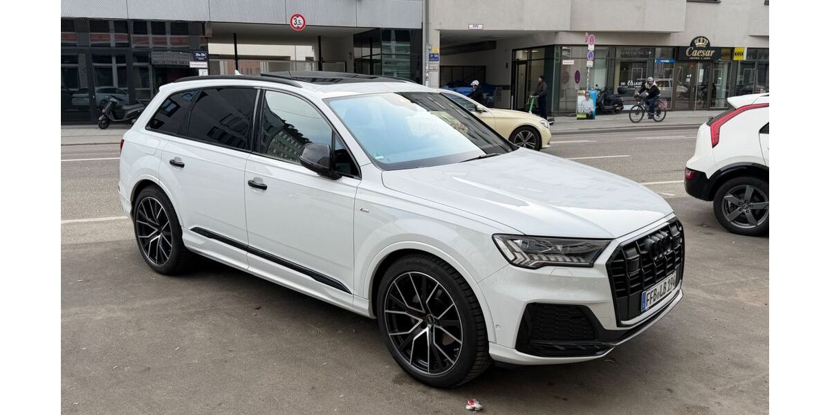 Audi Q7 136.000 km 45.800 &euro; München 82110