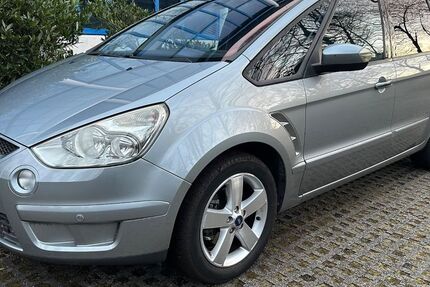Ford S-Max 119.990 km 4.990 &euro; Unterschleißheim 85716