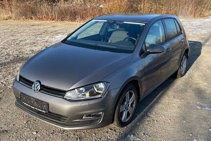 VW Golf 37.160 km 14.000 &euro; Emmering 82275