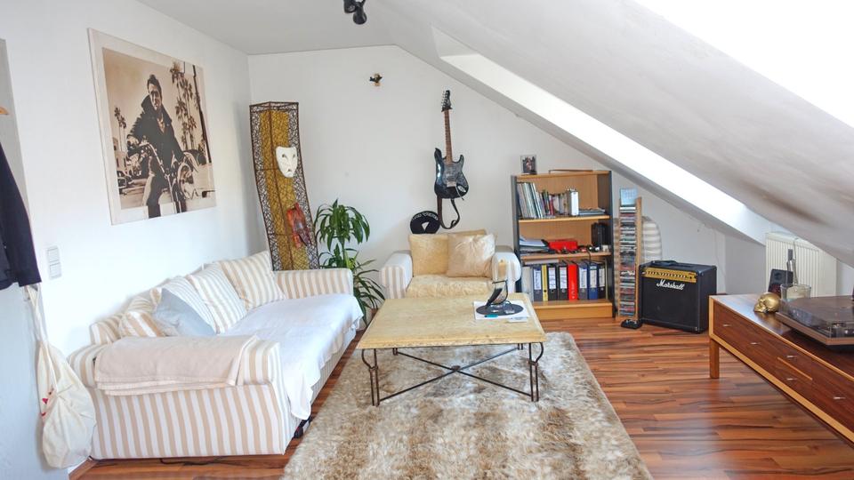 Dachgeschoßwohnung Wolfratshausen - 1.5 Zimmer, 42 m&sup2;, 260.000&euro; | Angebot:27114924