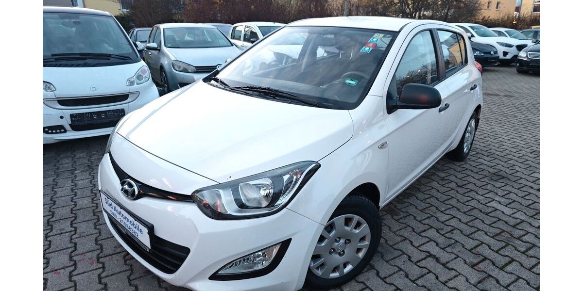 Hyundai i20 76.760 km 6.990 &euro; Markt Schwaben bei München 85570