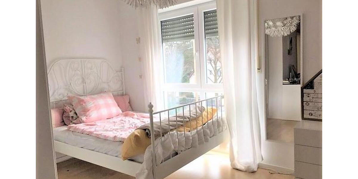 Doppelhaushälfte München Sendling-Westpark - 5 Zimmer, 172 m&sup2;, 3.600&euro; | Angebot:26162311