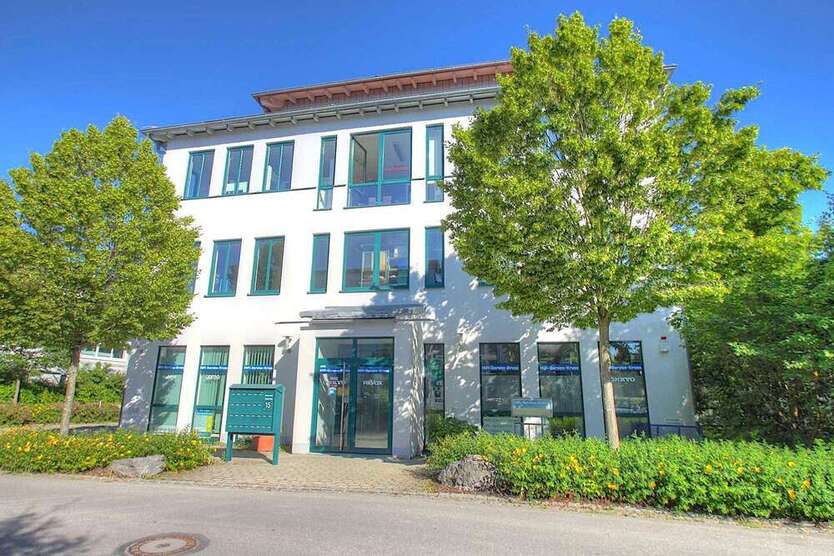 Büro in Krailling 880 € 71 m²