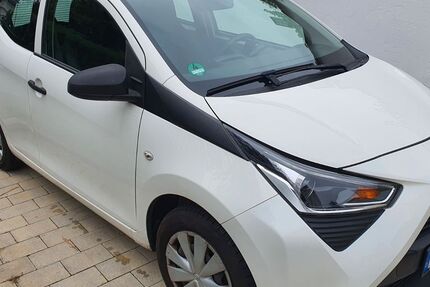 Toyota Aygo (X) 114.000 km 7.800 &euro; München 81735