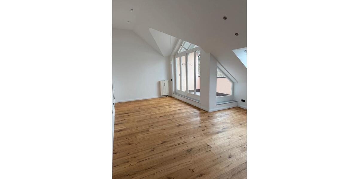 Dachgeschoßwohnung Germering - 2 Zimmer, 60 m&sup2;, 430.000&euro; | Angebot:26745667