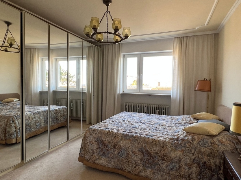 Sonnige Dachterrassenwohnung mit Alpenblick 2 zimmer