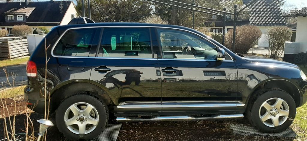 VW Touareg 209.000 km 3.990 € Geretsried 82538