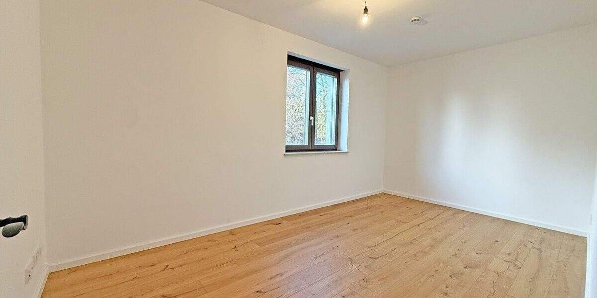 Neuwertige 3-Zimmer-Wohnung über die gesamte 1. Etage 3 zimmer